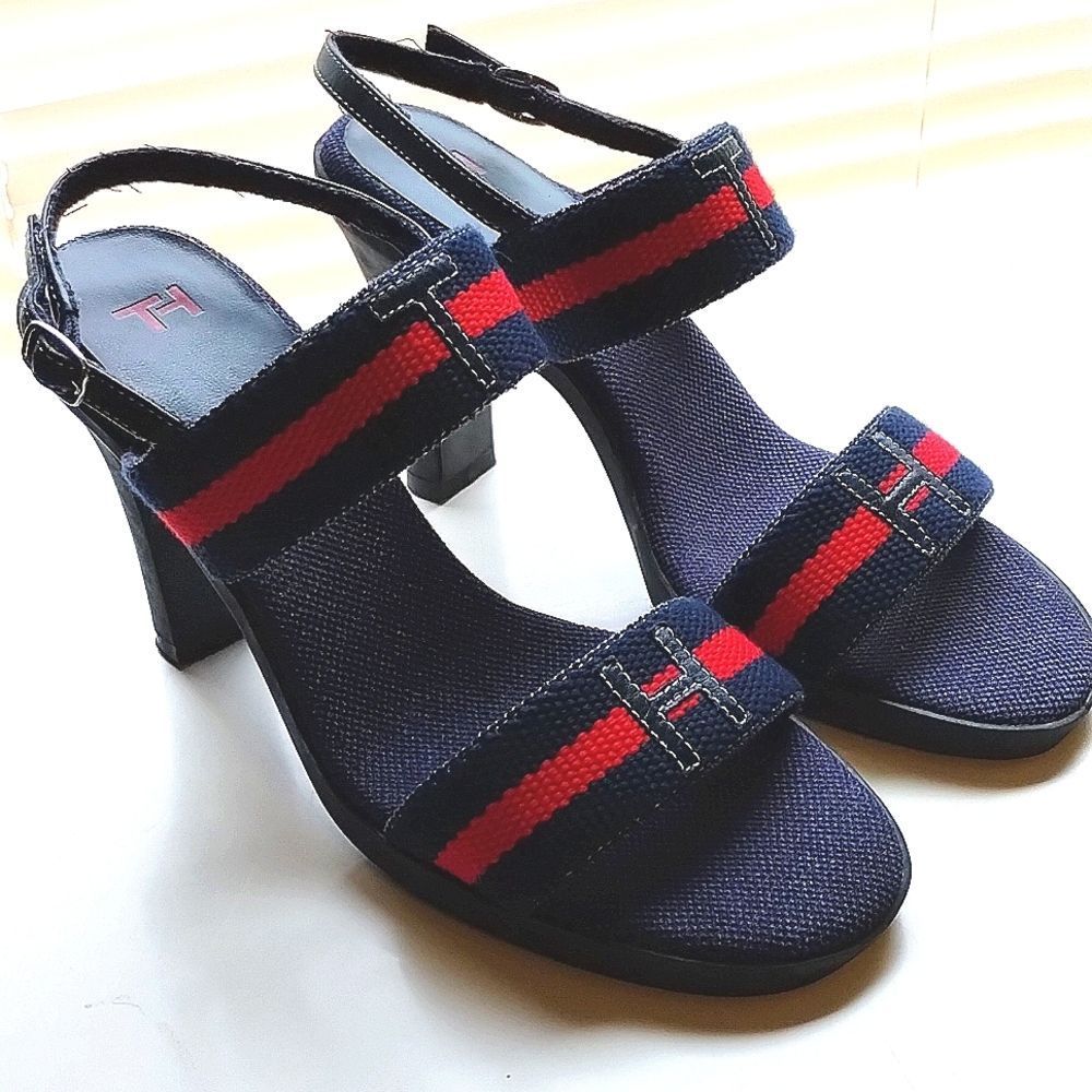 Tommy Hilfiger NWOT Women's vintage Heels size 8